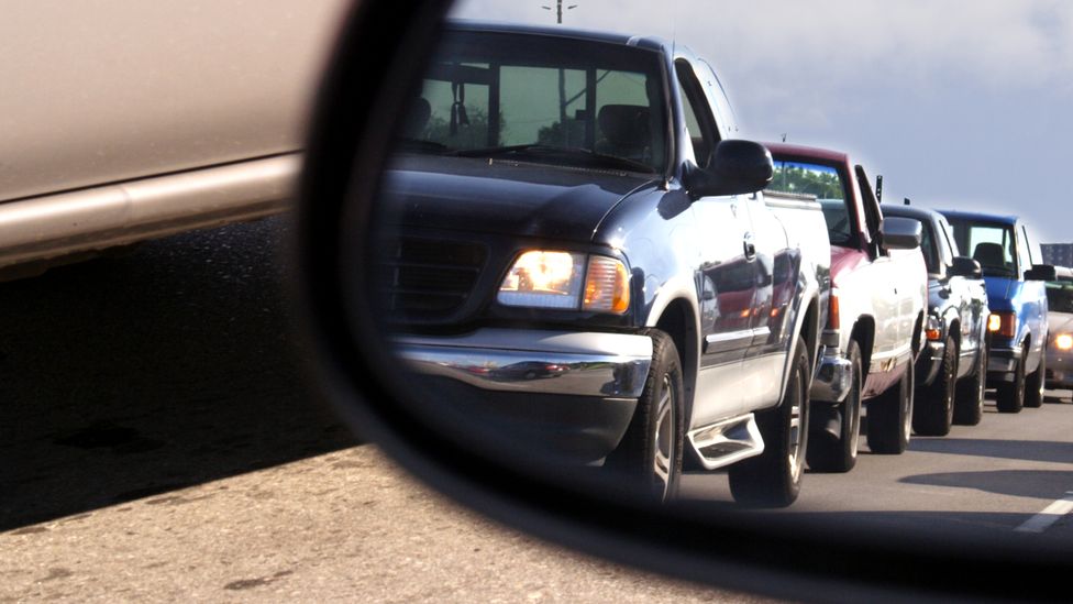 Checking vehicle documentation